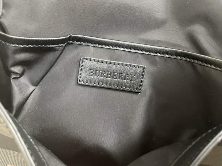 Picture of Burberry Handbags _SKUfw158593067fw